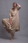 Front view of the Open Back Linen Tunic MIRA in beige, featuring a boat neckline and 2/3 length sleeves