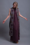 Front view of the High Slit Linen Vest GAYA with an open-front design.