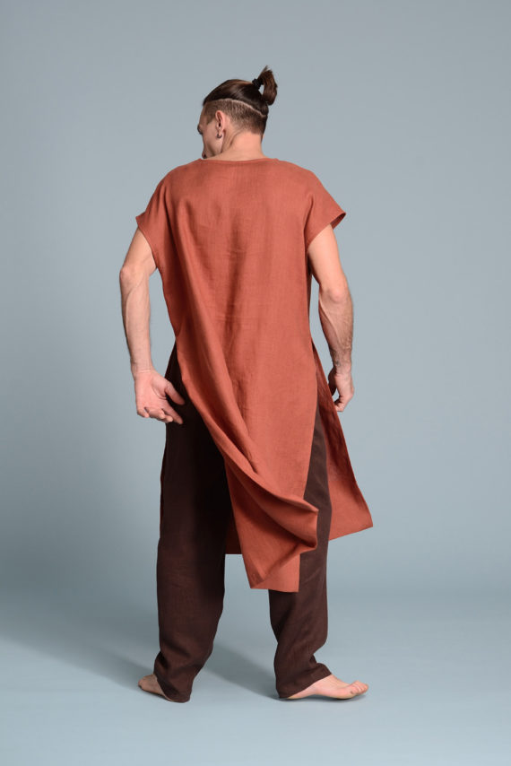 Summer linen pants for men paired with men's long tunic