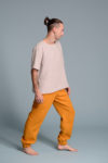 Soft and airy short sleeve linen t-shirt, ideal for everyday wear
