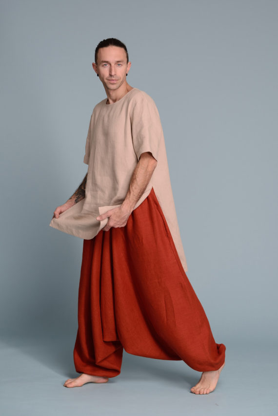 Loose-fit linen pants with a comfortable drop-crotch design