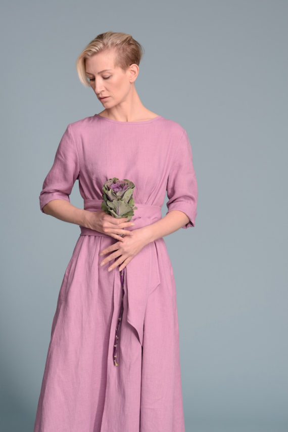TANIA maxi dress in pink mauve, perfect for casual outings or special occasions.