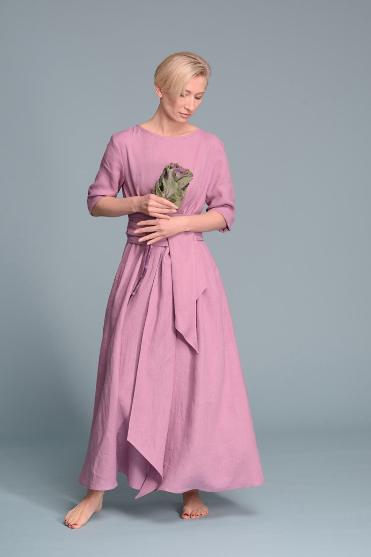 Front view of the Long Sleeve Linen Maxi Dress TANIA in pink mauve, showcasing its elegant A-line silhouette.