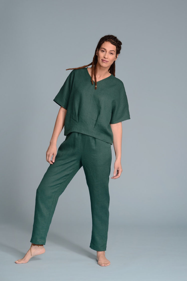 Stylish and sustainable linen cigarette pants designed for comfort and sophistication.