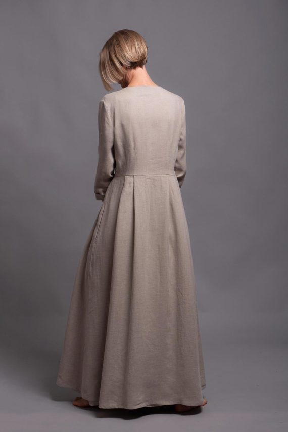 Back view of a custom-made linen jacket, designed for effortless layering.
