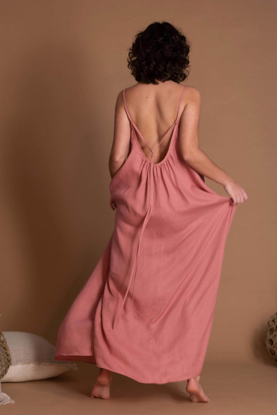 Long Sleeveless Linen Dress with Open Back