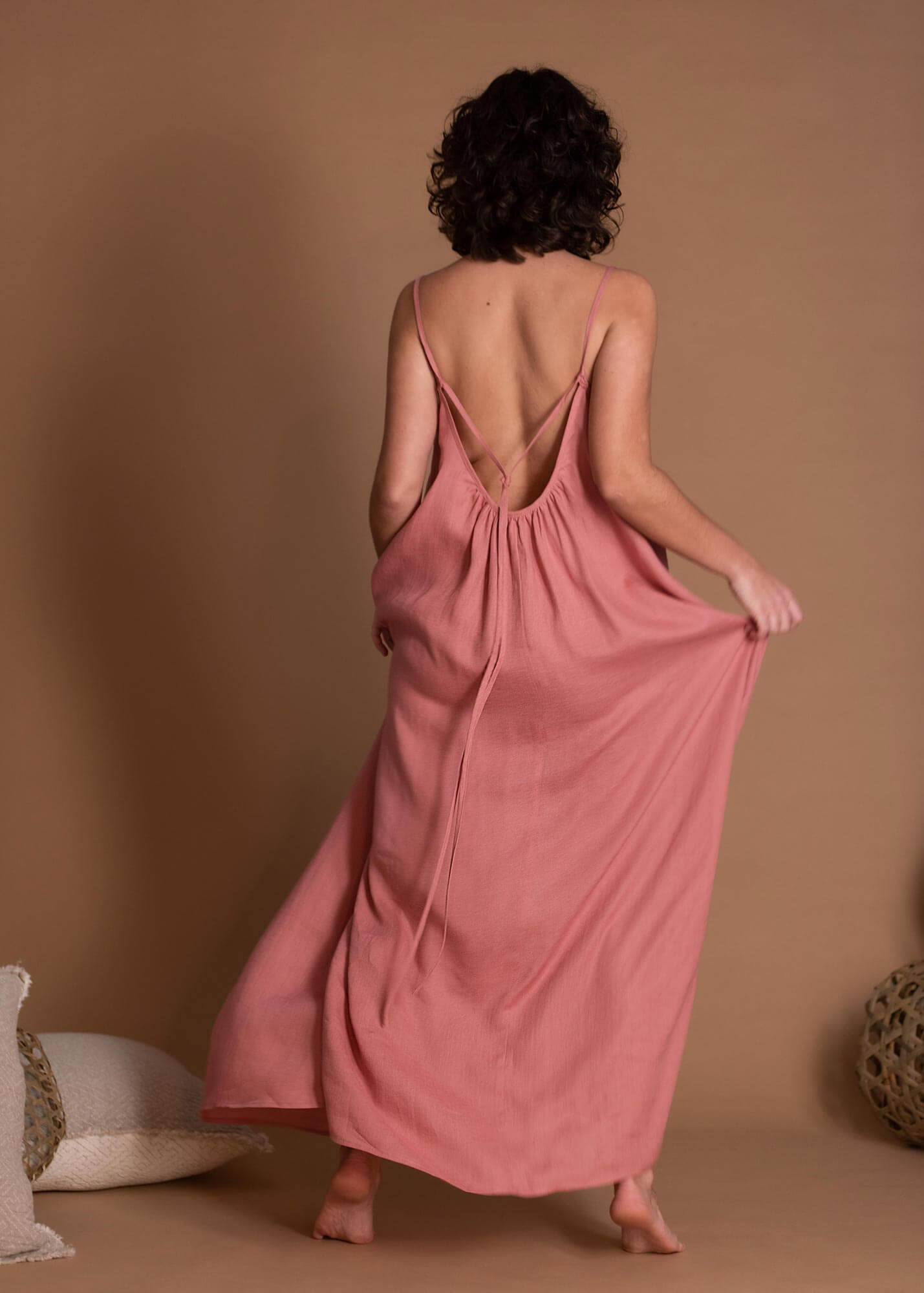 Long Sleeveless Linen Dress with Open Back