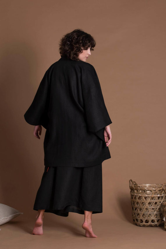 Black Oversize Open Front Short Linen Kimono Jacket With Wide Sleeves