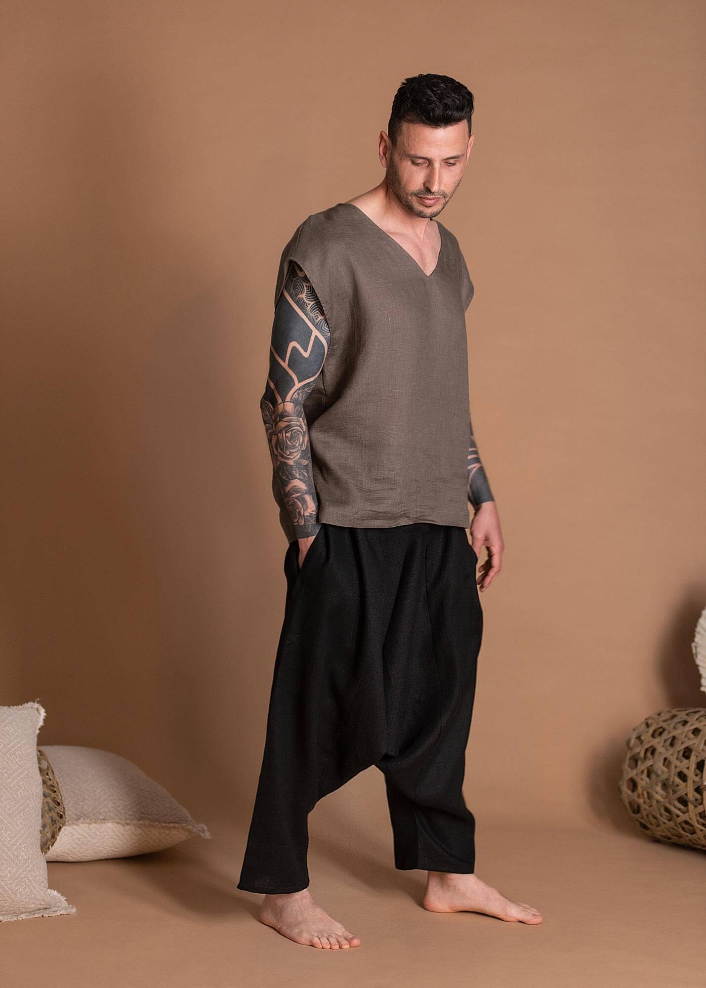 Black Unisex Linen Harem Pants With Deep Pockets