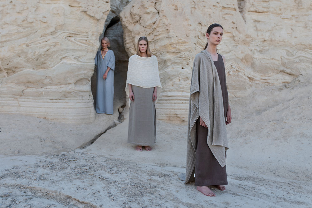 Desert Hues: Gender-Neutral Linen Wear